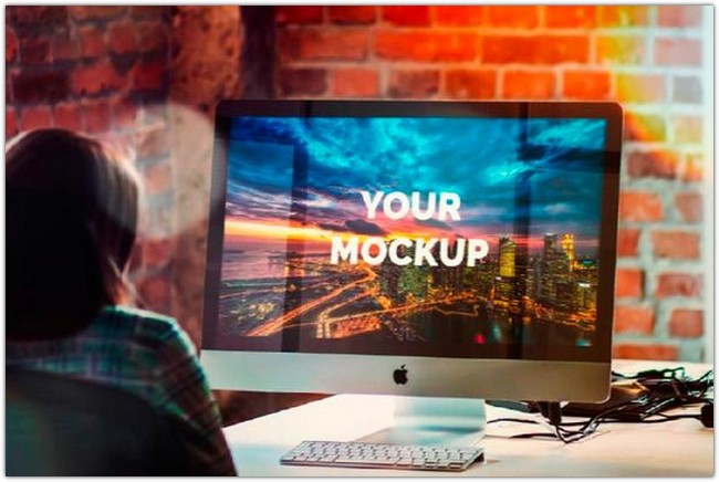 Free iMac 27-Inch Office Mockup