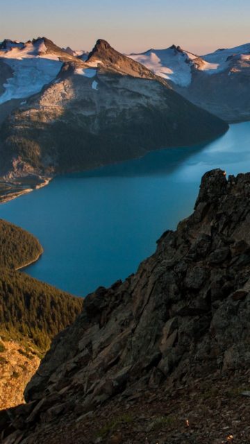 Mountain Lake iPhone 8 Plus Landscape Wallpaper